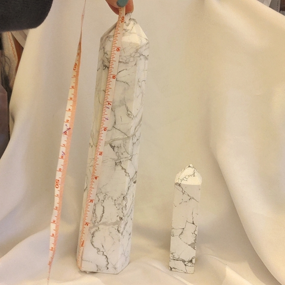 Huge Howlite tower and small tower